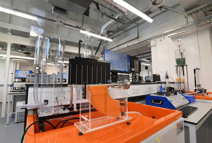 Laboratory Fluid Dynamics Setup